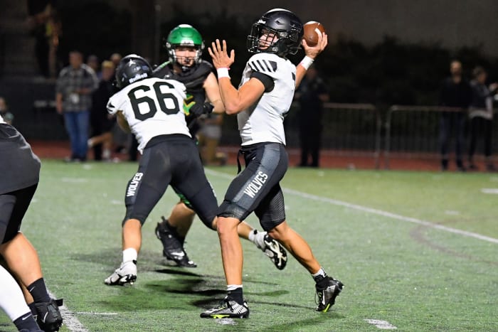 a West Linn Tualatin football Oregon October 5 2023 Leon Neuschwander 76